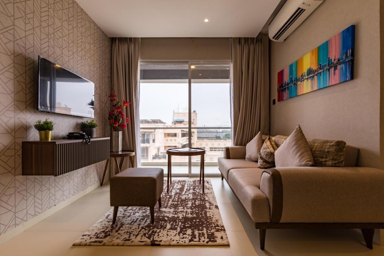 Ar Suites Jewels Royale - Koregaon Park Nx Pune Ngoại thất bức ảnh