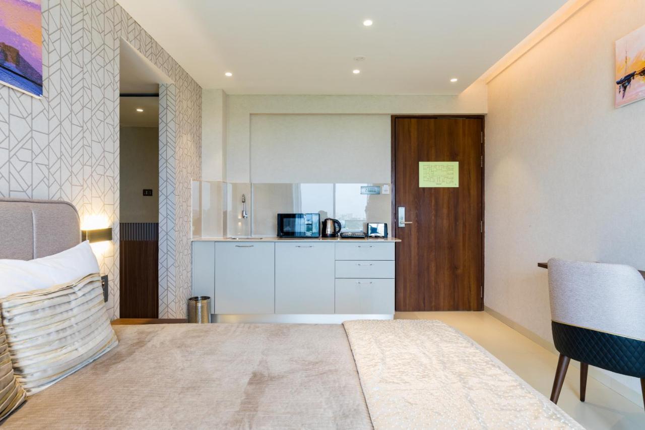 Ar Suites Jewels Royale - Koregaon Park Nx Pune Ngoại thất bức ảnh