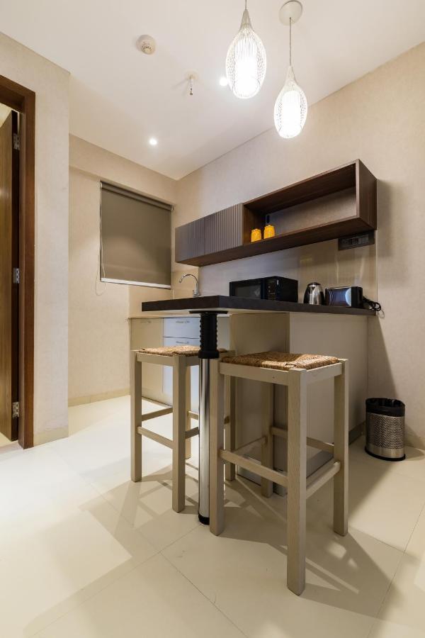 Ar Suites Jewels Royale - Koregaon Park Nx Pune Ngoại thất bức ảnh