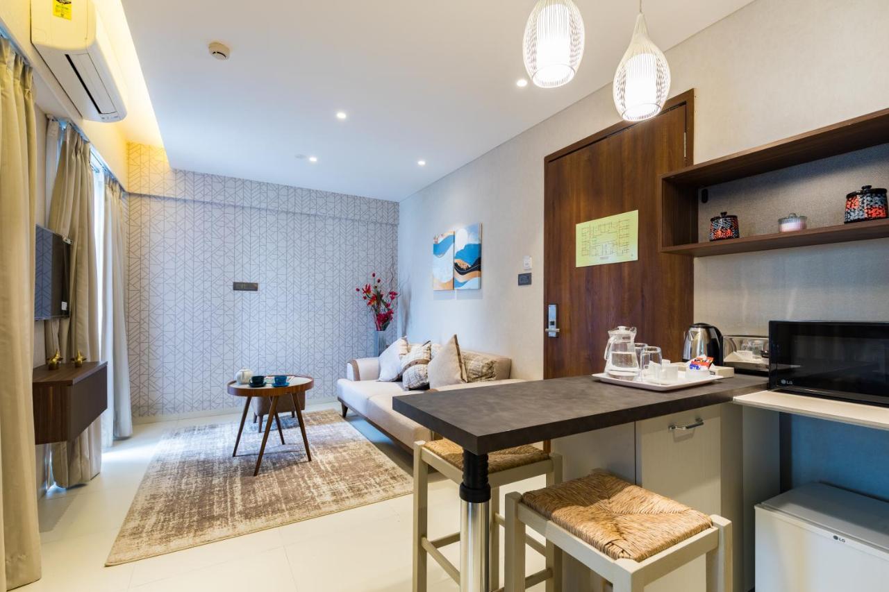 Ar Suites Jewels Royale - Koregaon Park Nx Pune Ngoại thất bức ảnh